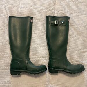 Hunter rain boots